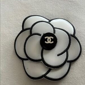 CHANEL Black and White Camellia Brooch 100%authentic